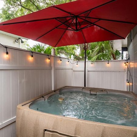 Golf View Villas With Private Jacuzzi'S & Grill Tampa Luaran gambar