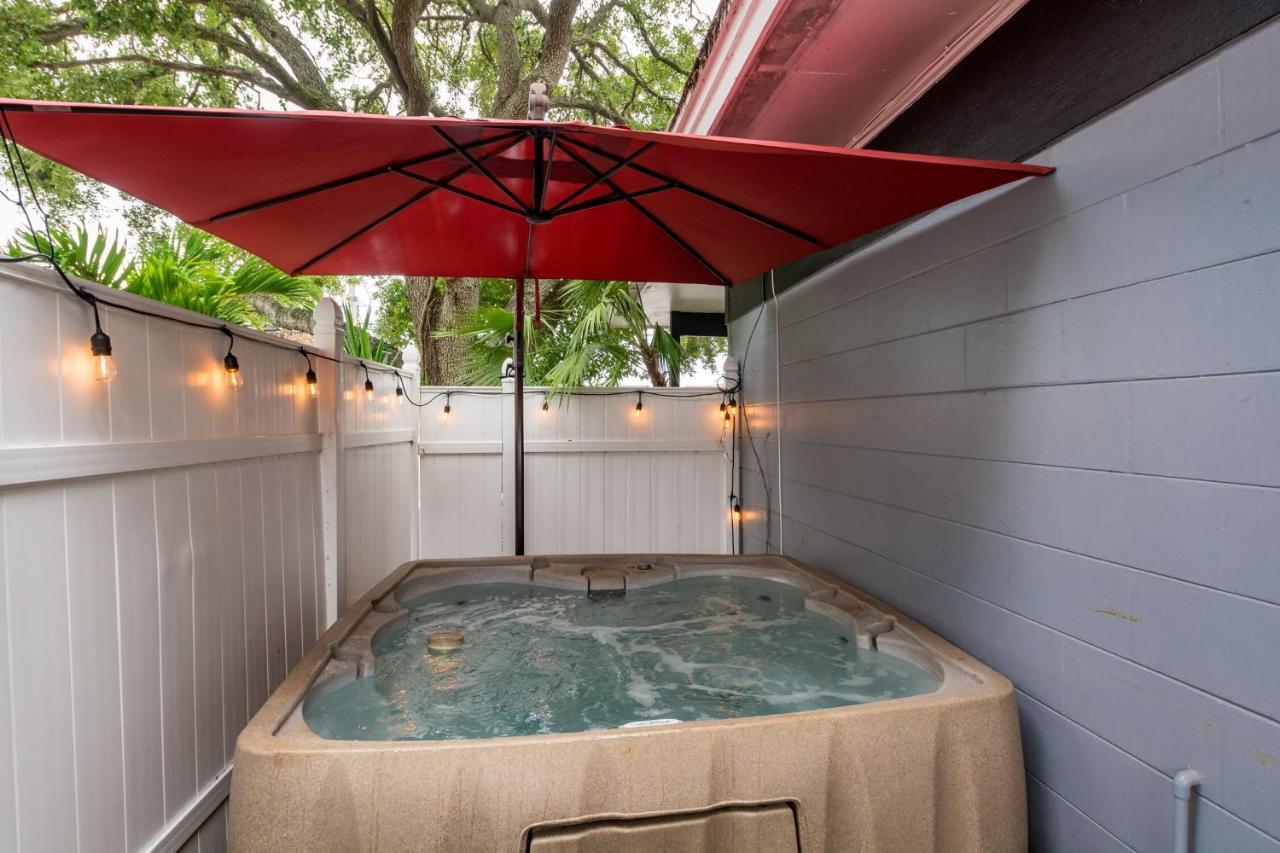 Golf View Villas With Private Jacuzzi'S & Grill Tampa Luaran gambar