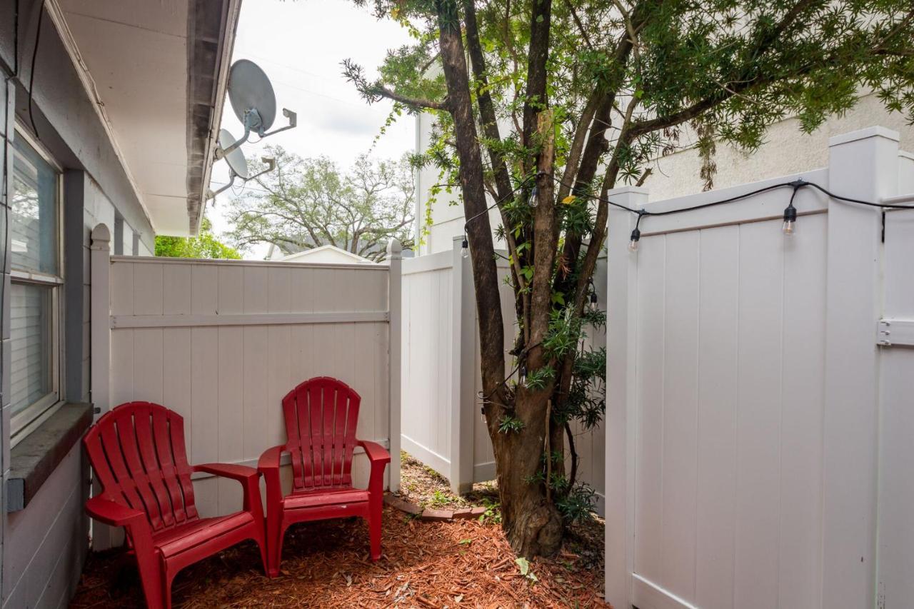 Golf View Villas With Private Jacuzzi'S & Grill Tampa Luaran gambar